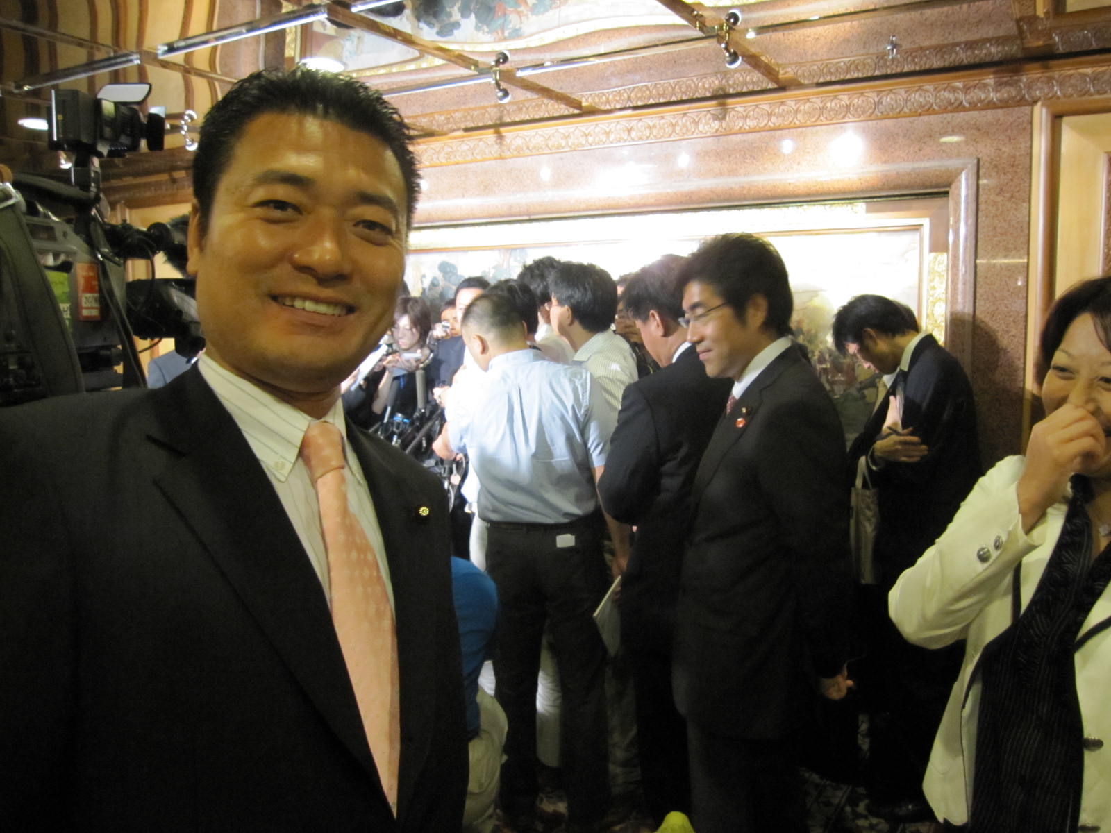 記者懇で太田和美代議士